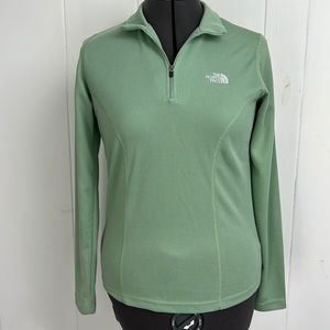 North face 3/4 zipped pullover - Small